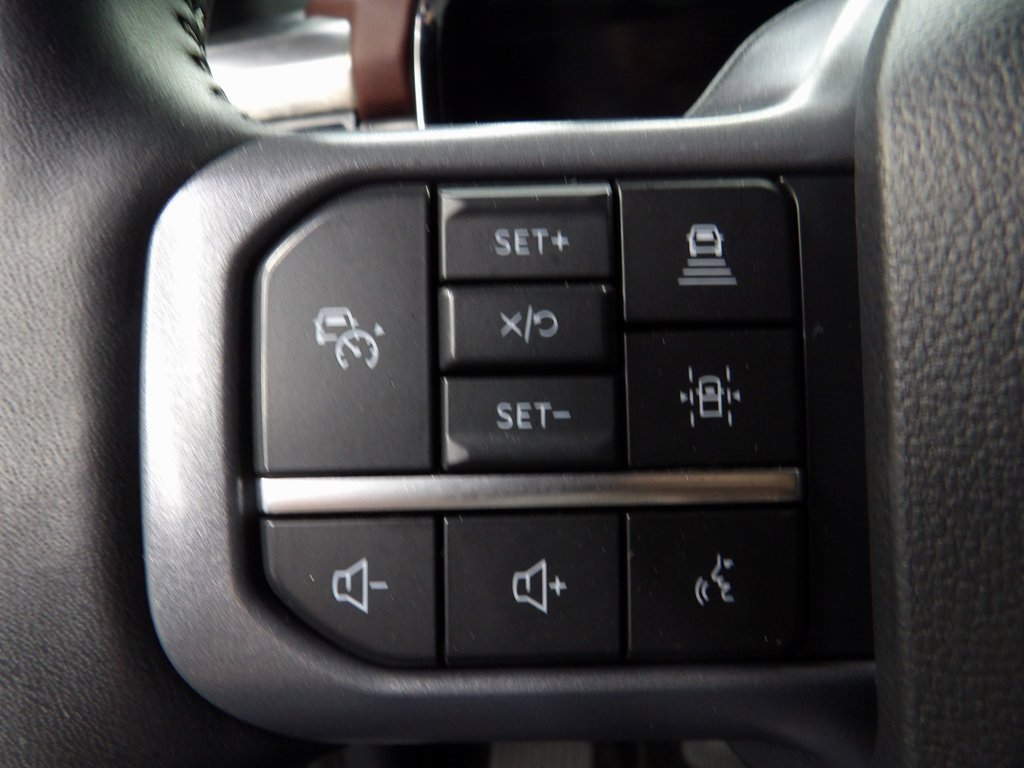 Used 2023 Ford F150 Lariat w/ Equipment Group 502A High image 43