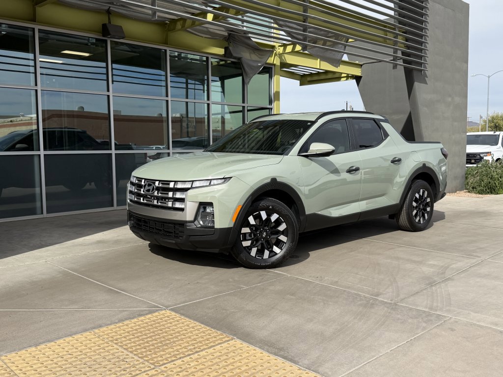 Used 2025 Hyundai Santa Cruz SEL image 1