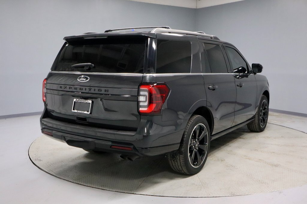 Certified 2023 Ford Expedition Limited image 11