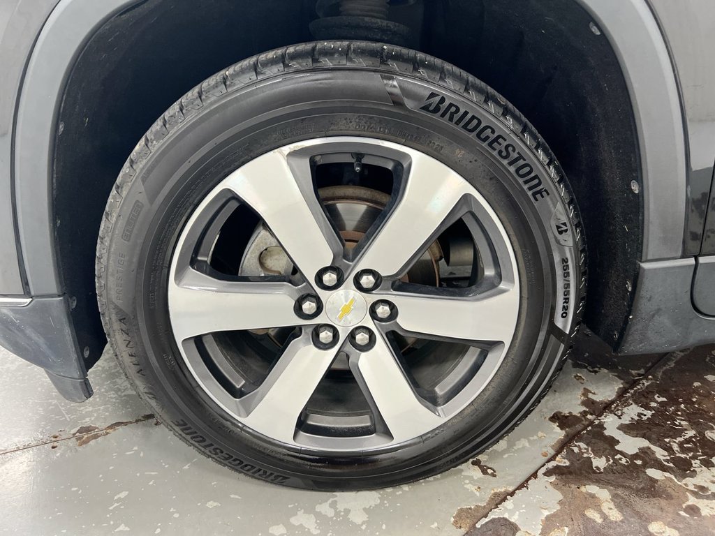 Used 2018 Chevrolet Traverse LT AWD/4WD image 29