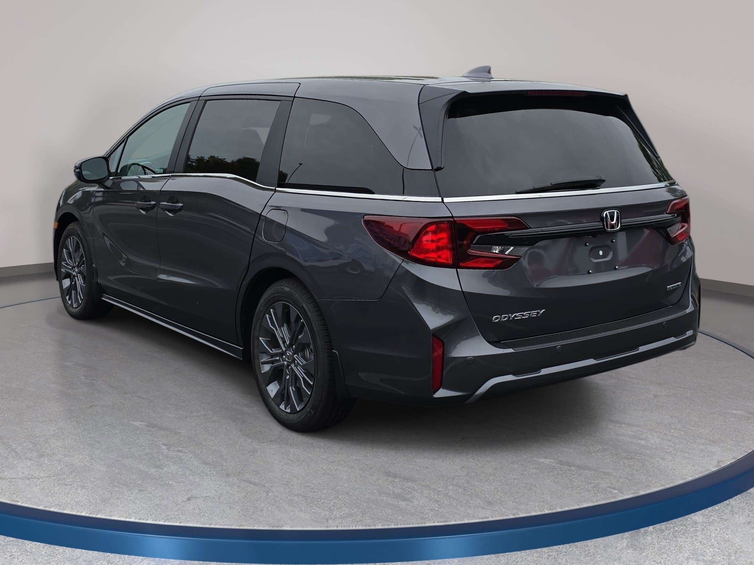 New 2027 Honda Odyssey Touring image 7