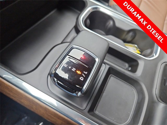 Used 2023 Chevrolet Silverado 1500 High Country w/ Technology Package image 16