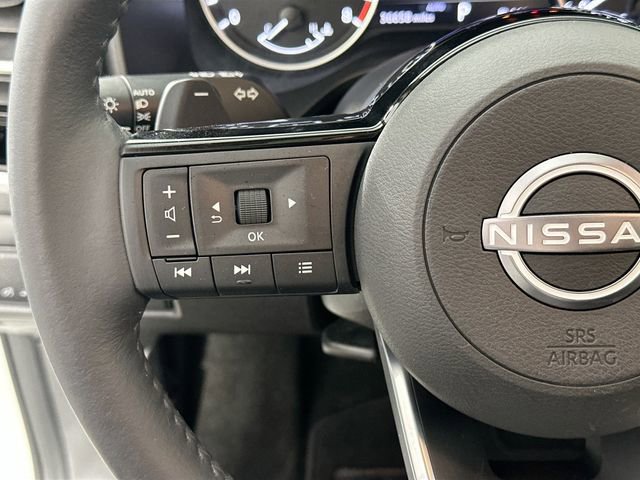 Used 2023 Nissan Rogue SL w/ SL Premium Package image 22