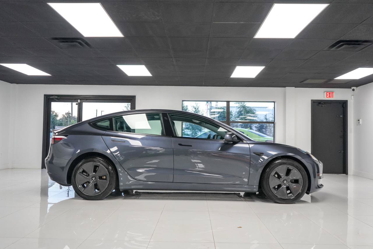 Used 2023 Tesla Model 3 Standard Range RWD image 5