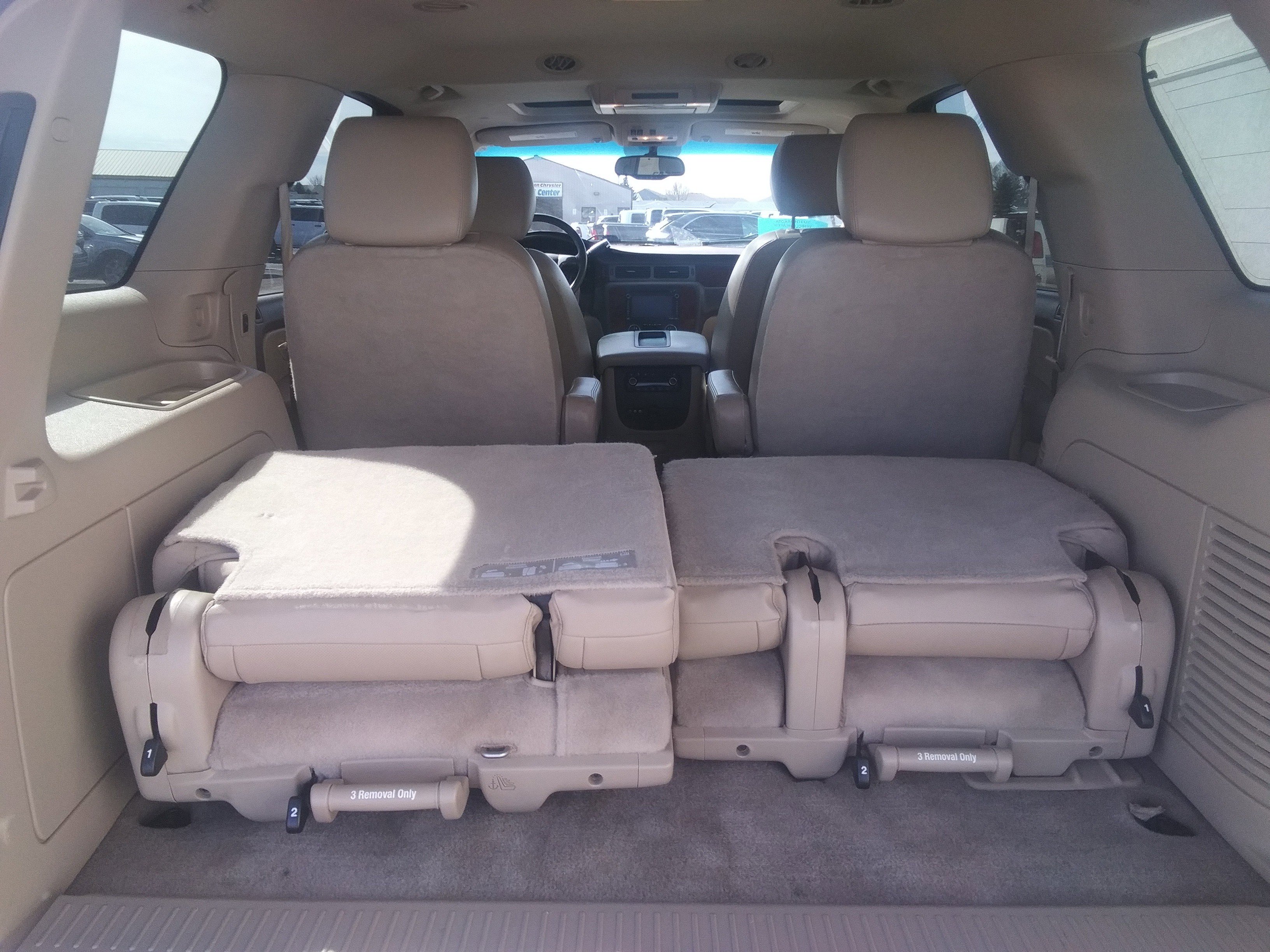 Used 2014 Chevrolet Tahoe LTZ AWD/4WD image 8