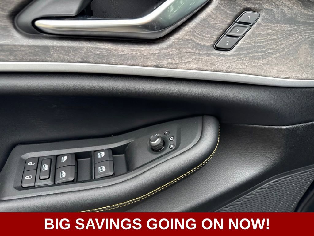 New 2026 Jeep Grand Cherokee Limited AWD/4WD image 14
