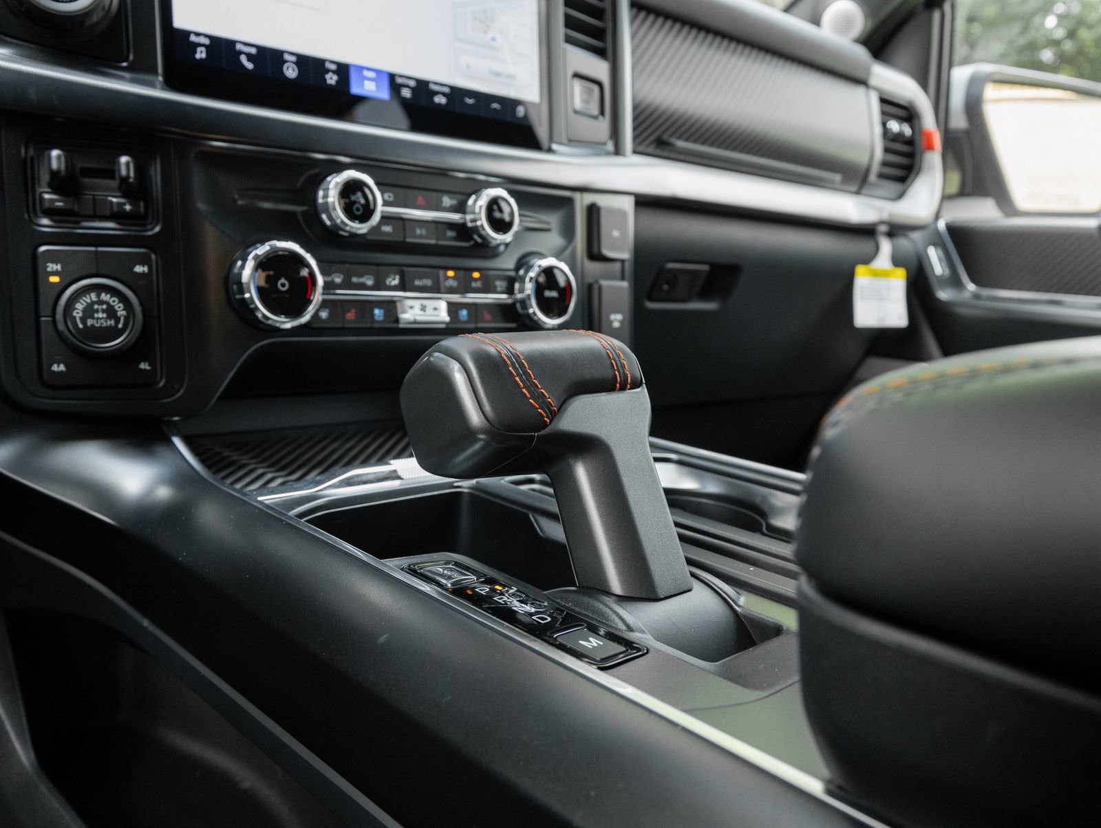 Used 2025 Ford F150 Raptor image 27