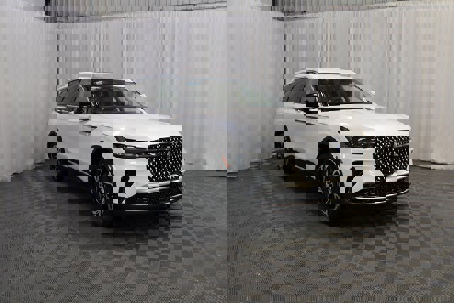 New 2026 Lincoln Nautilus Premier w/ Equipment Group 102A image 54