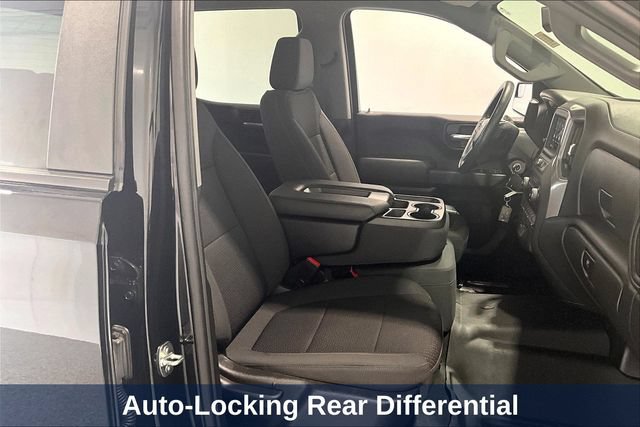 Used 2022 Chevrolet Silverado 1500 Custom Trail Boss w/ Safety Confidence Package AWD/4WD image 40