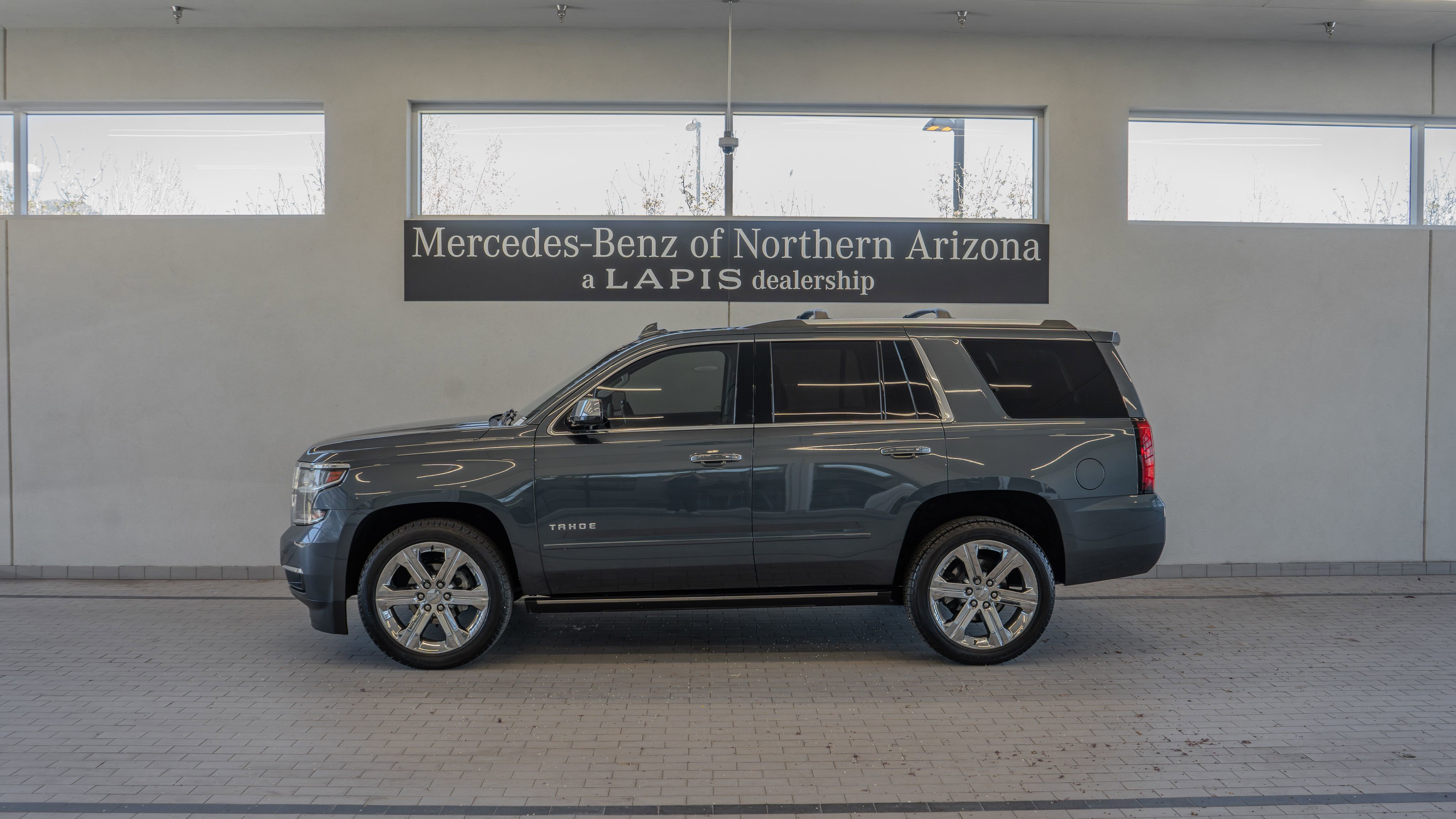 Used 2019 Chevrolet Tahoe Premier image 2