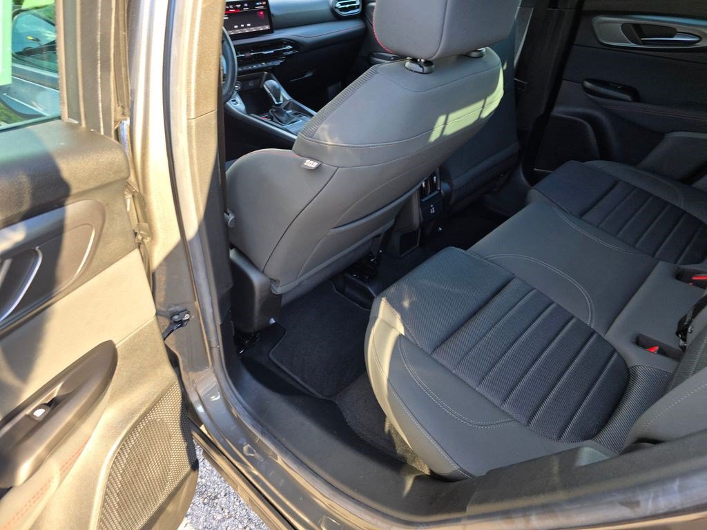 Used 2024 Dodge Hornet R/T w/ Tech Pack w/o Parking AWD/4WD image 28