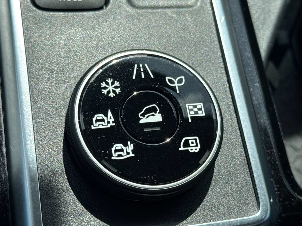Used 2023 Nissan Pathfinder SV AWD/4WD image 66