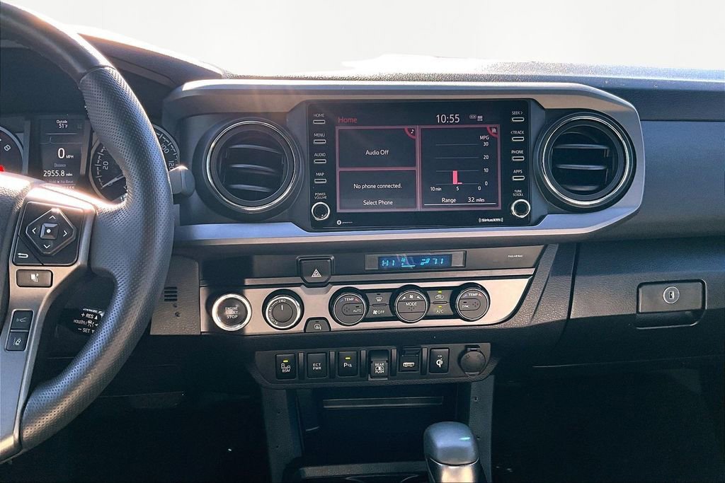 Used 2023 Toyota Tacoma TRD Sport w/ Technology Package image 6