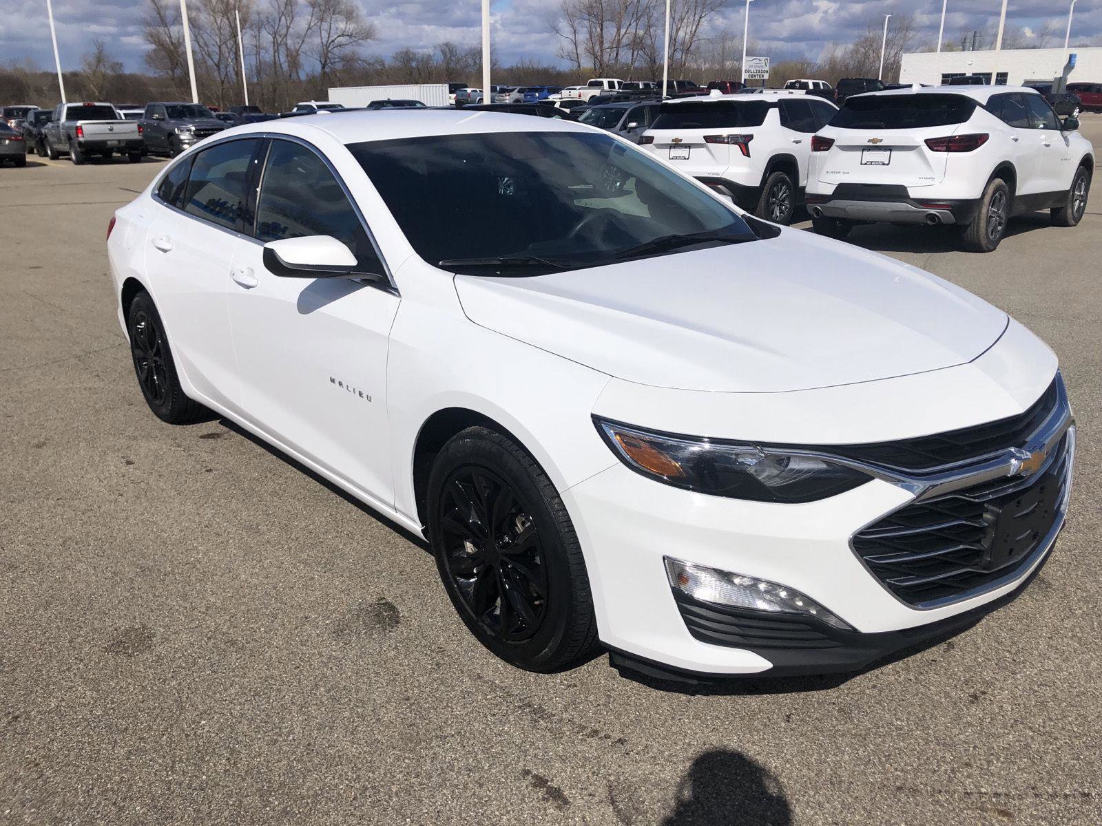 Used 2023 Chevrolet Malibu LT FWD image 9