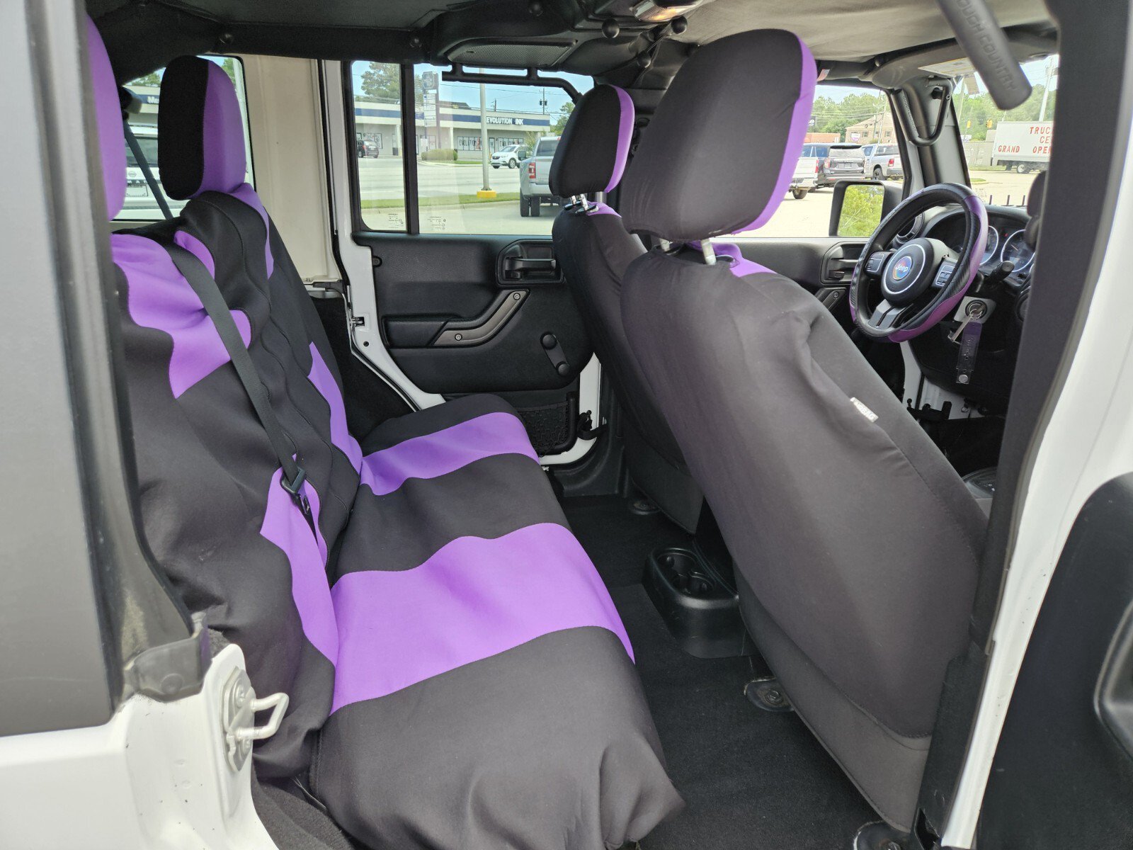 Used 2018 Jeep Wrangler Unlimited Sport AWD/4WD image 19
