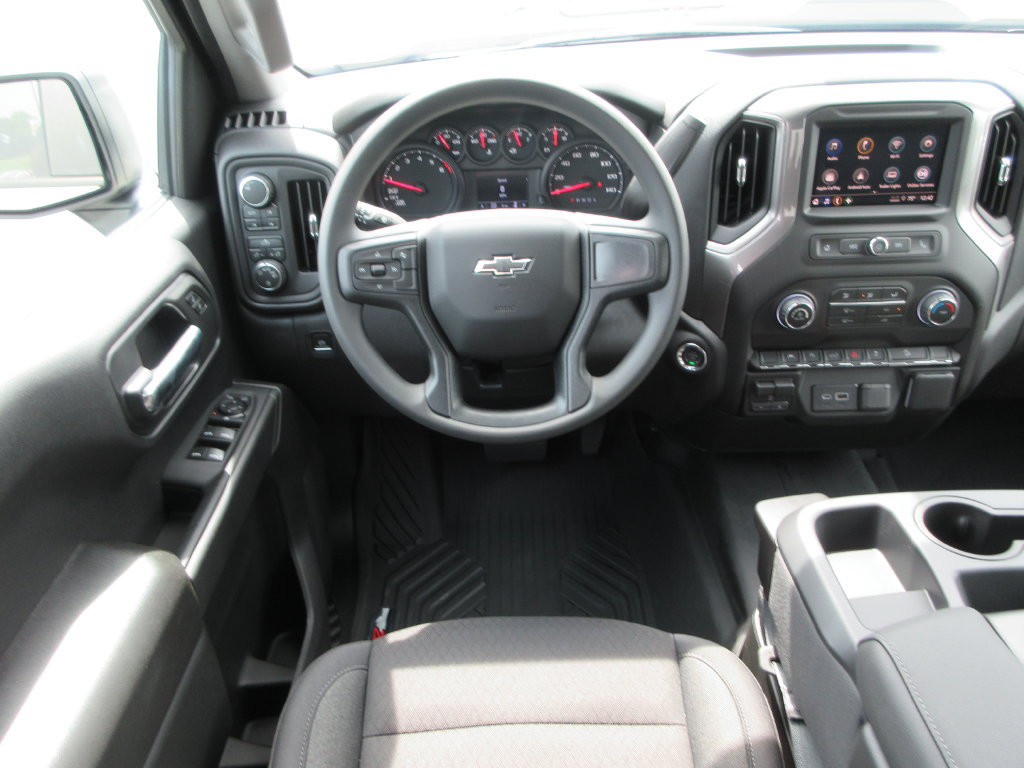 New 2026 Chevrolet Silverado 1500 Custom Trail Boss w/ LPO, Dark Essentials Package AWD/4WD image 17