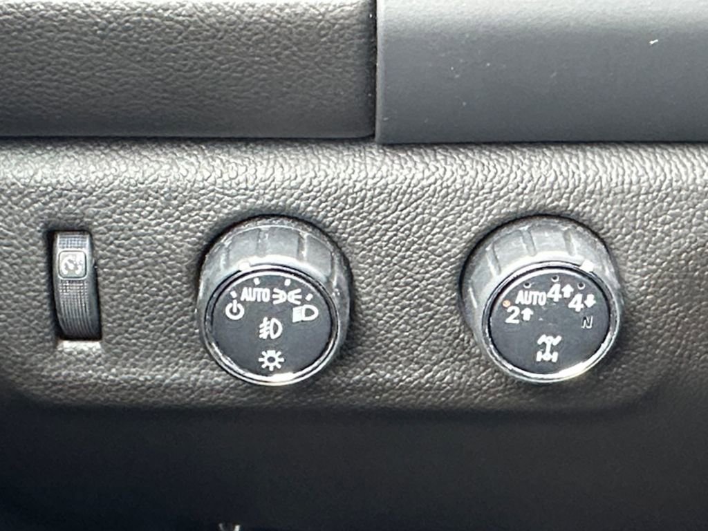 Used 2022 GMC Canyon Elevation w/ Trailering Package image 17