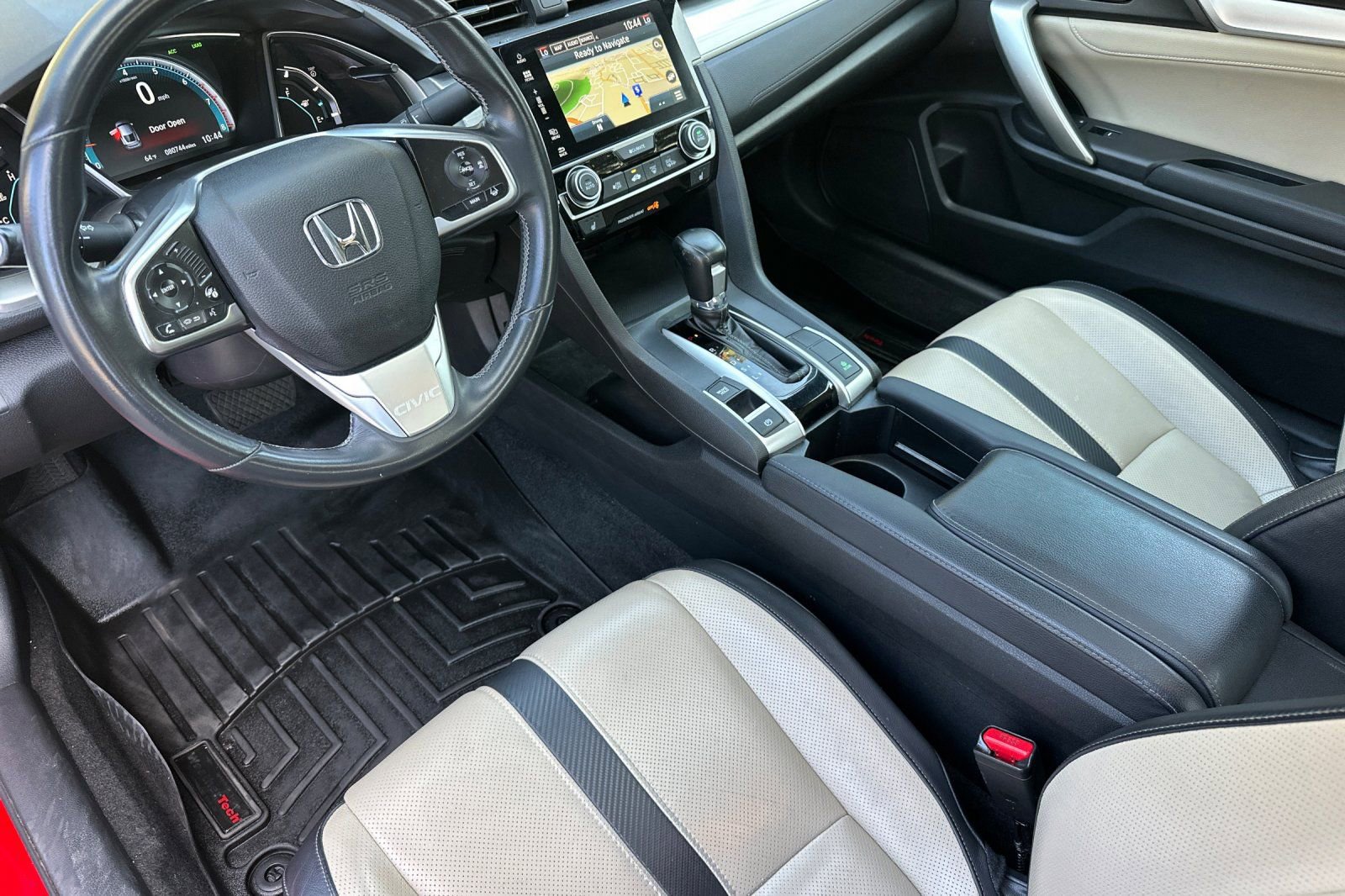 Used 2016 Honda Civic Touring image 11