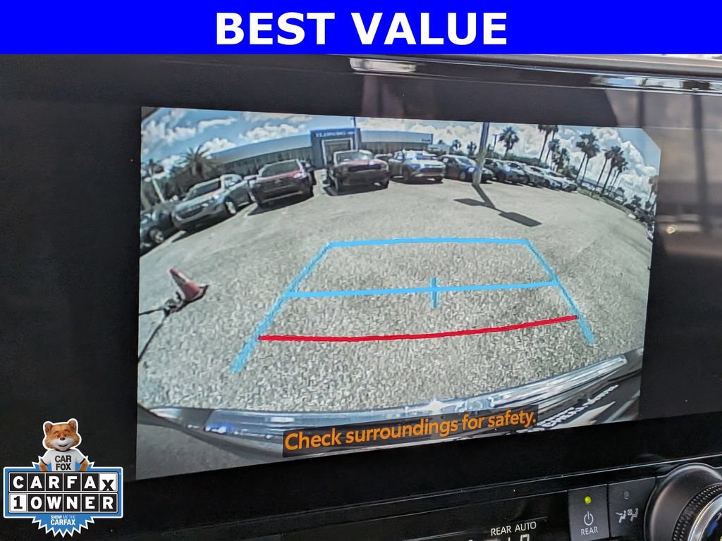 Used 2023 Toyota Highlander XLE FWD image 20