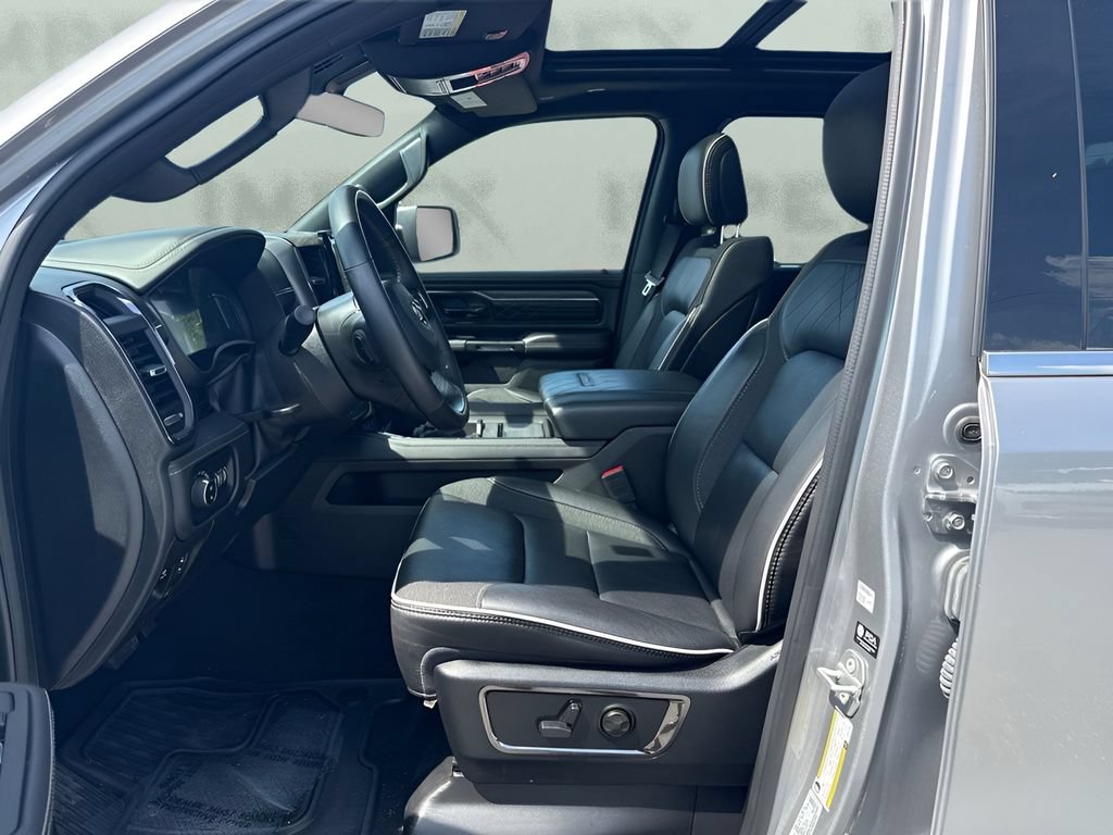 Used 2025 RAM 1500 Limited w/ Bed Utility Group AWD/4WD image 12
