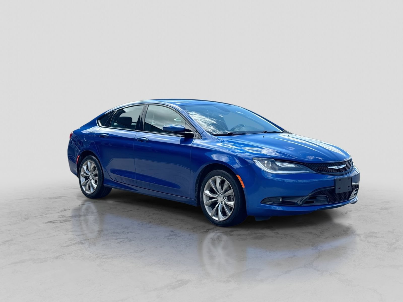 Used 2016 Chrysler 200 S FWD image 10