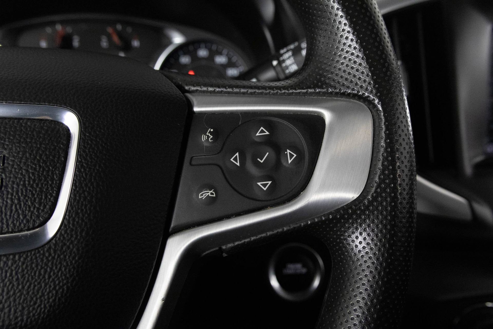 Certified 2022 GMC Terrain SLE w/ Driver Convenience Package image 30