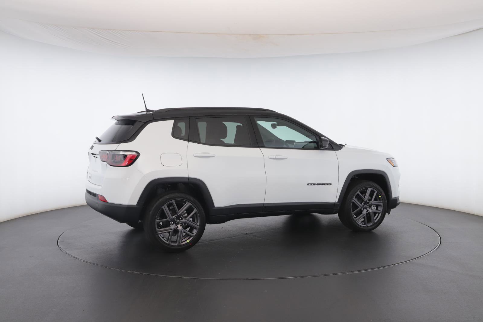 New 2026 Jeep Compass Limited w/ Sun, Sound & Navigation Group image 30