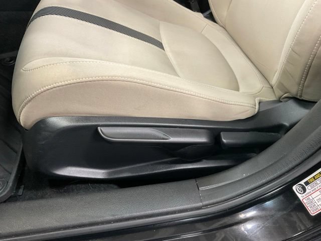 Certified 2017 Honda Civic EX image 31