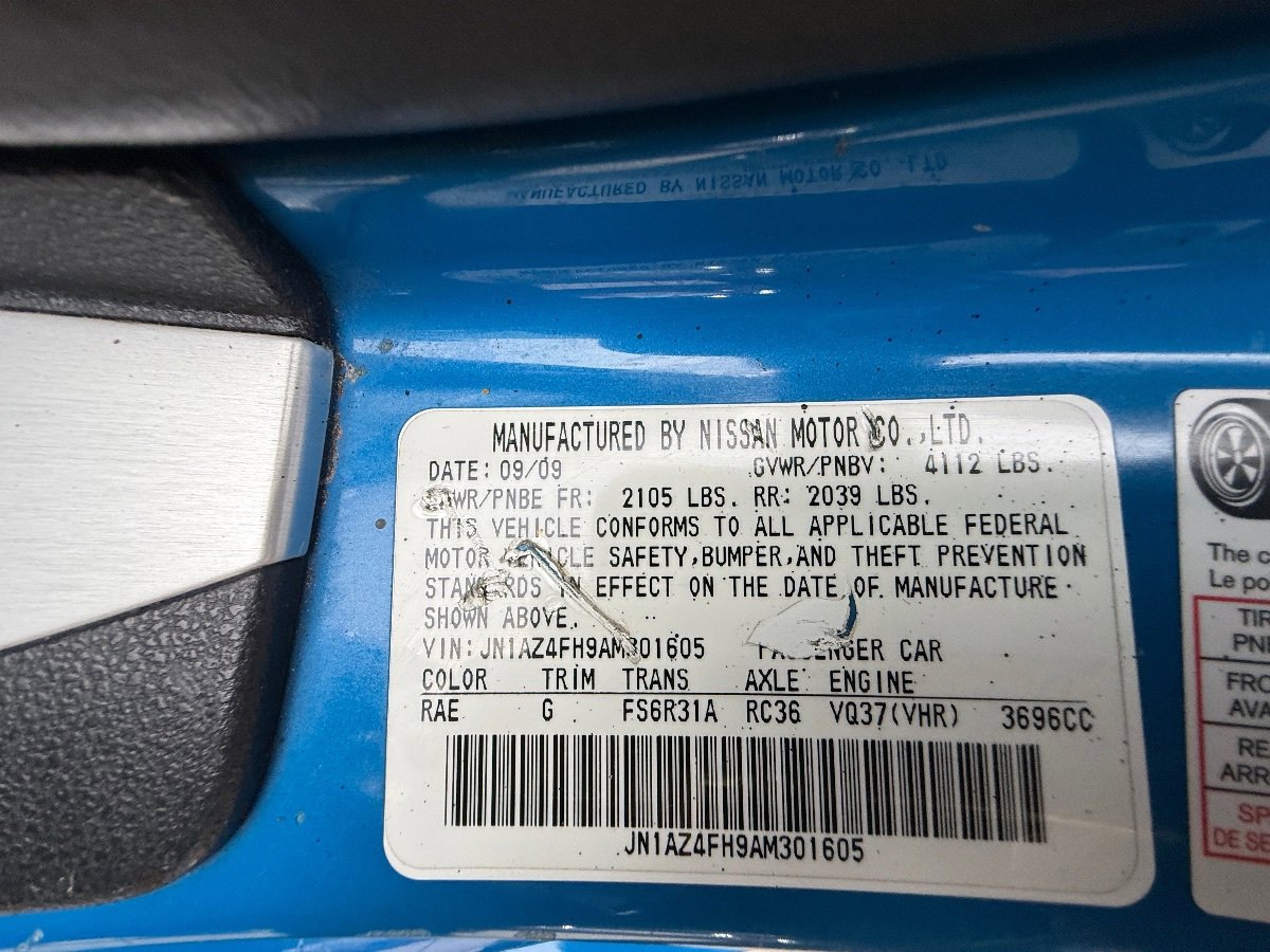 Used 2010 Nissan 370Z Touring RWD image 18