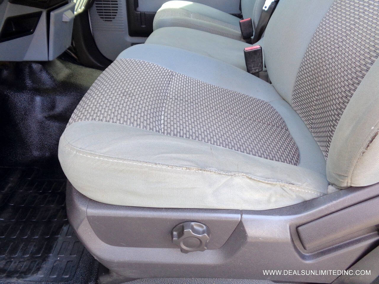 Used 2012 Ford F250 XL w/ PWR Equipment Group image 8