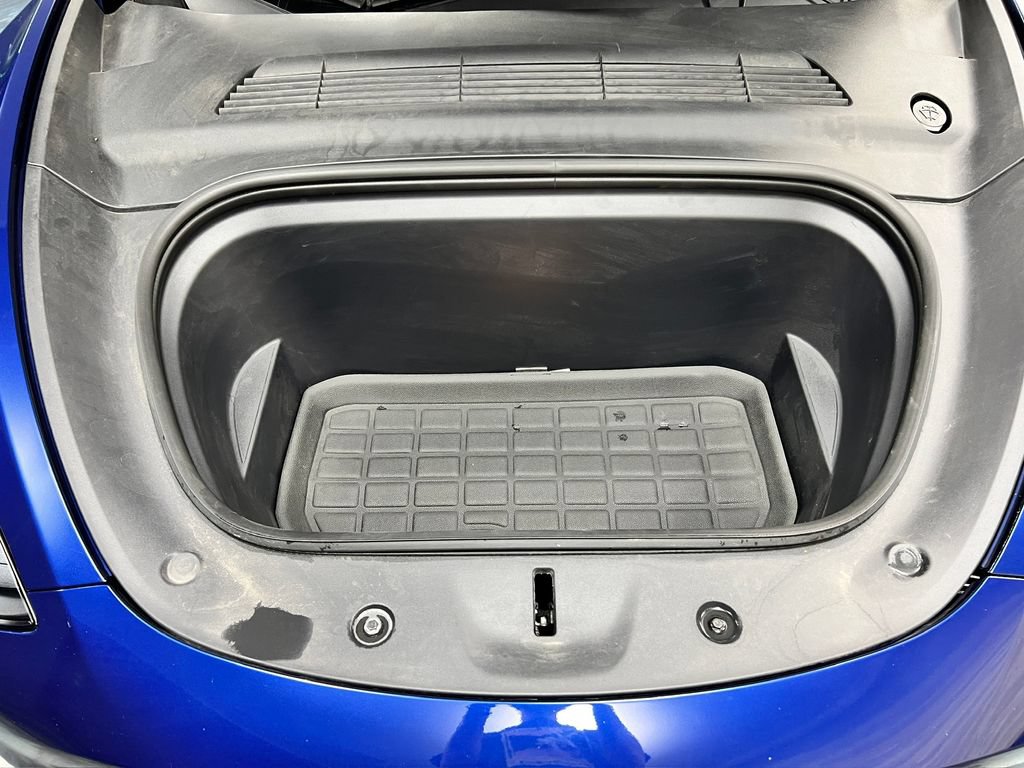 Used 2023 Tesla Model Y Long Range AWD/4WD image 21