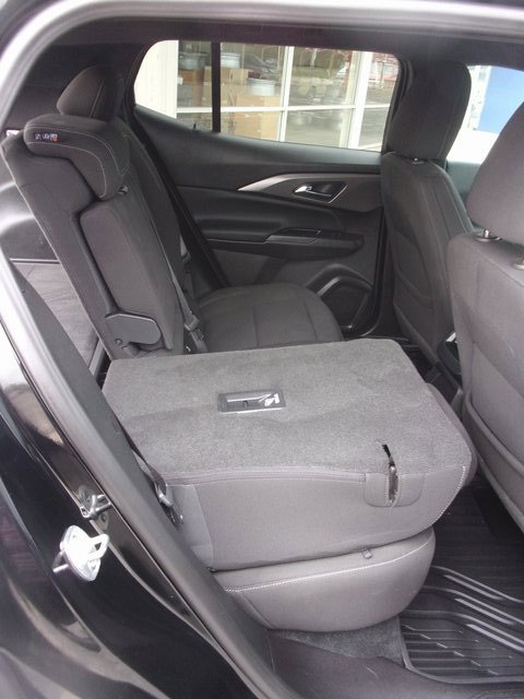 Used 2025 Chevrolet Equinox EV LT image 28