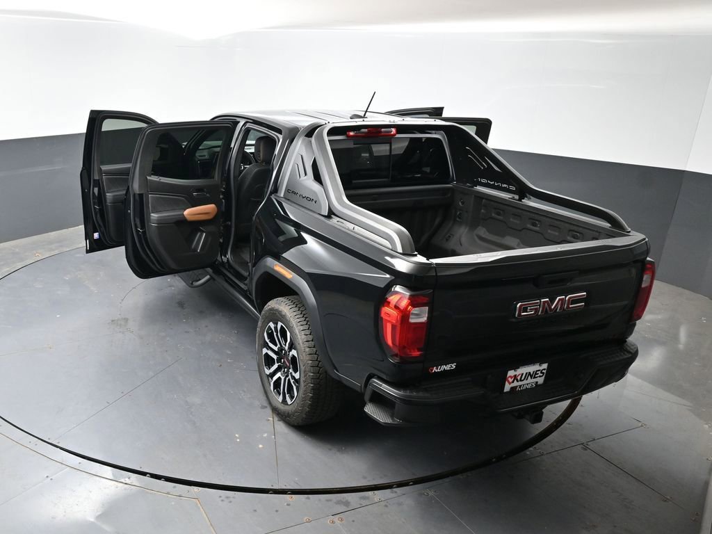 Used 2025 GMC Canyon AT4 w/ Nightfall Edition AWD/4WD image 61