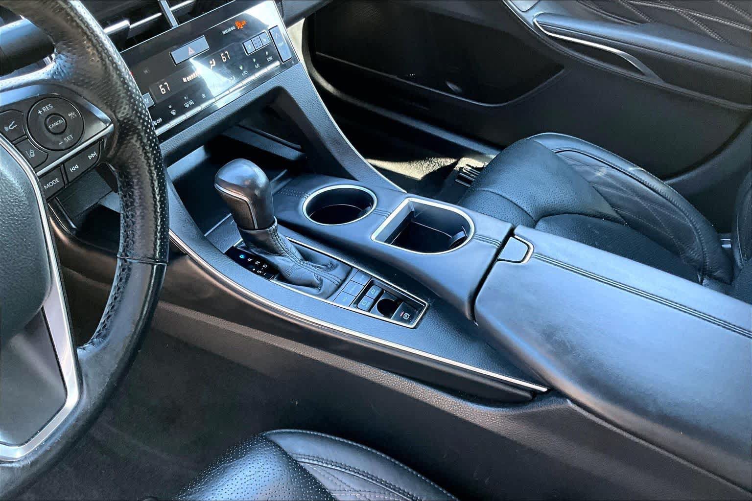 Certified 2021 Toyota Avalon Limited w/ Advanced Safety Package FWD image 17
