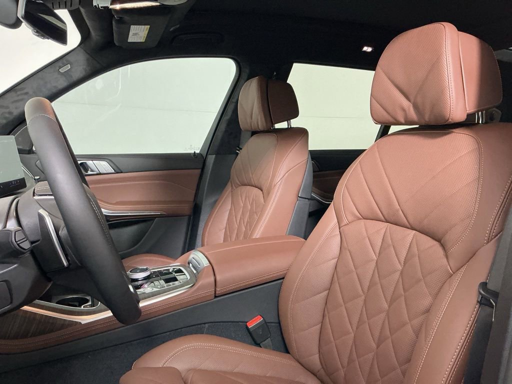 New 2026 BMW X7 xDrive40i w/ Executive Package AWD/4WD image 22