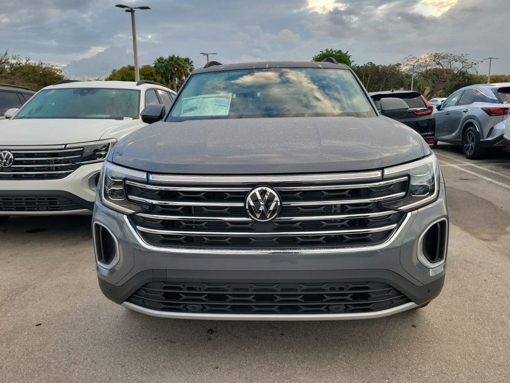 New 2026 Volkswagen Atlas SE image 2