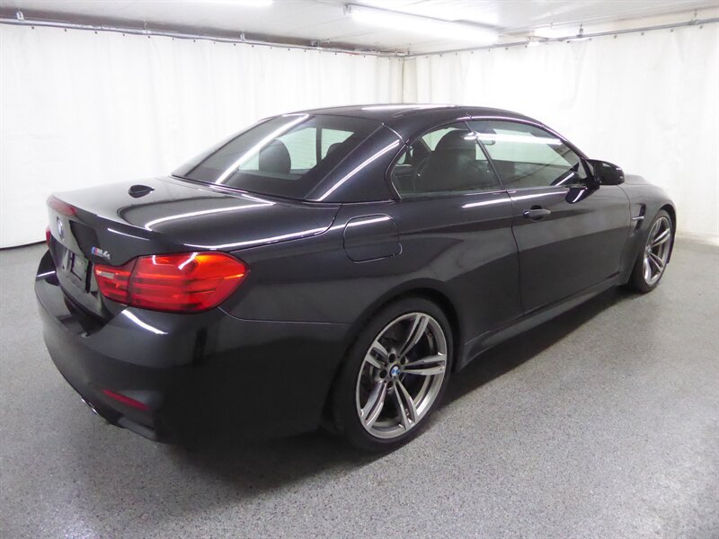 Used 2015 BMW M4 Convertible RWD image 15