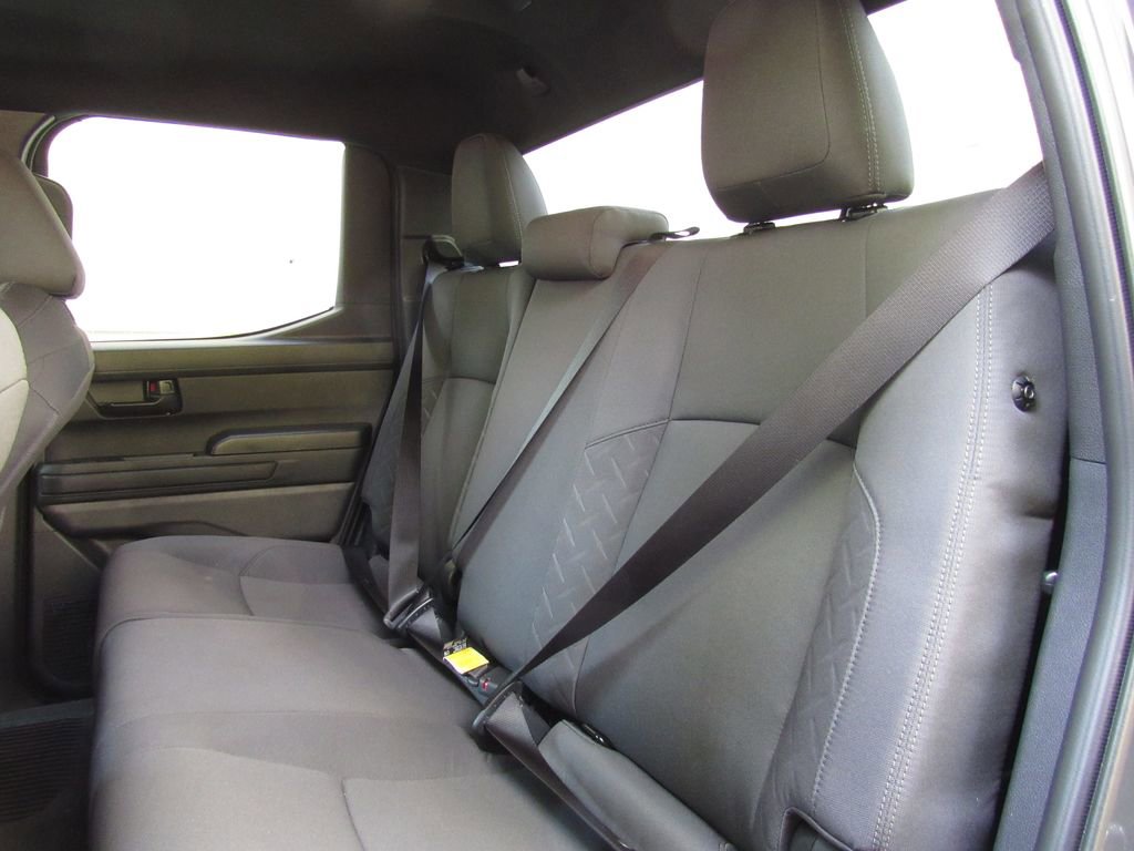 Certified 2025 Toyota Tacoma SR5 AWD/4WD image 20