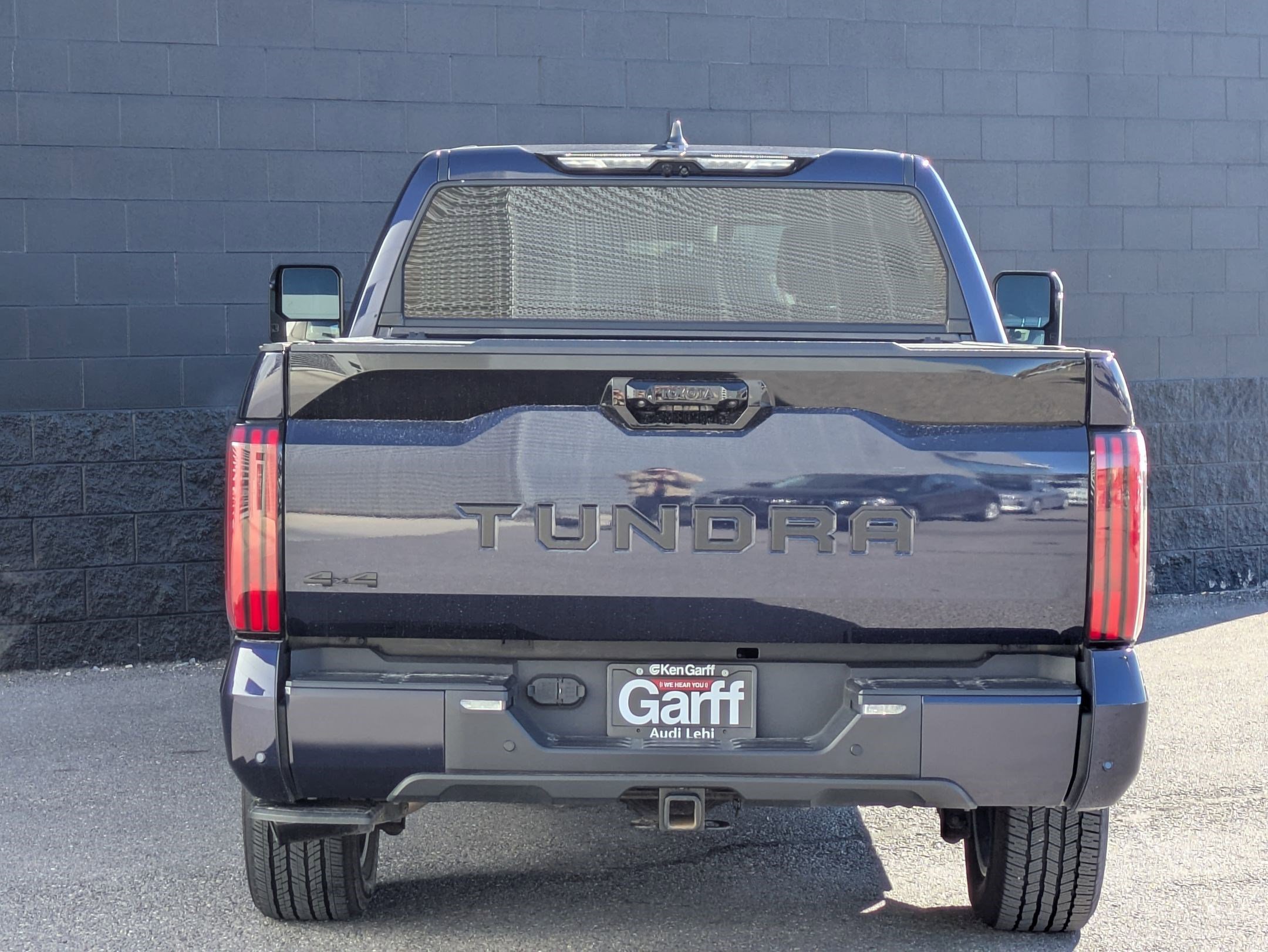 Used 2024 Toyota Tundra Platinum AWD/4WD image 6