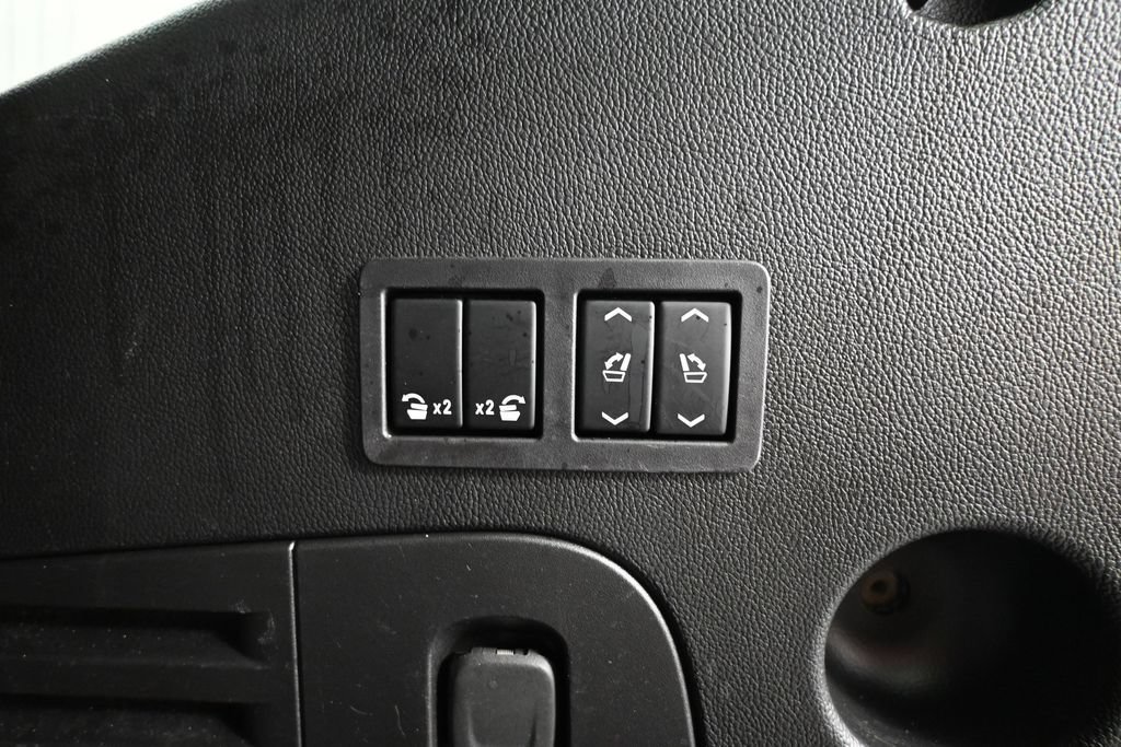 Used 2019 Chevrolet Tahoe LT w/ RST Edition AWD/4WD image 52