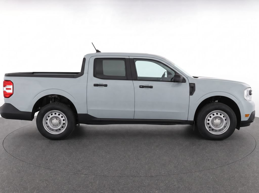 Used 2024 Ford Maverick XL w/ Equipment Group 100A Standard AWD/4WD image 8