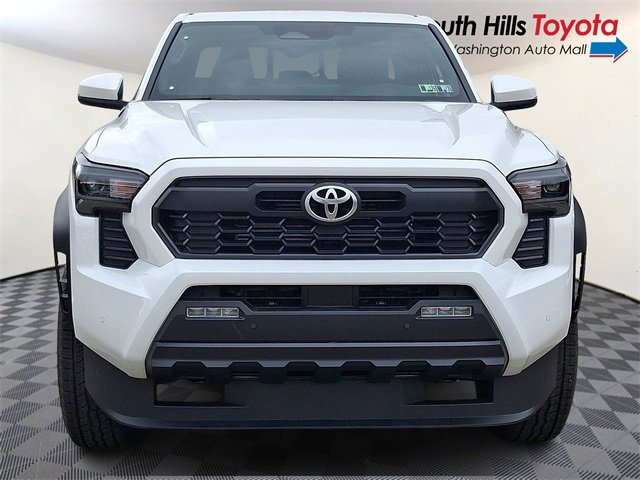 New 2025 Toyota Tacoma TRD Off-Road image 2