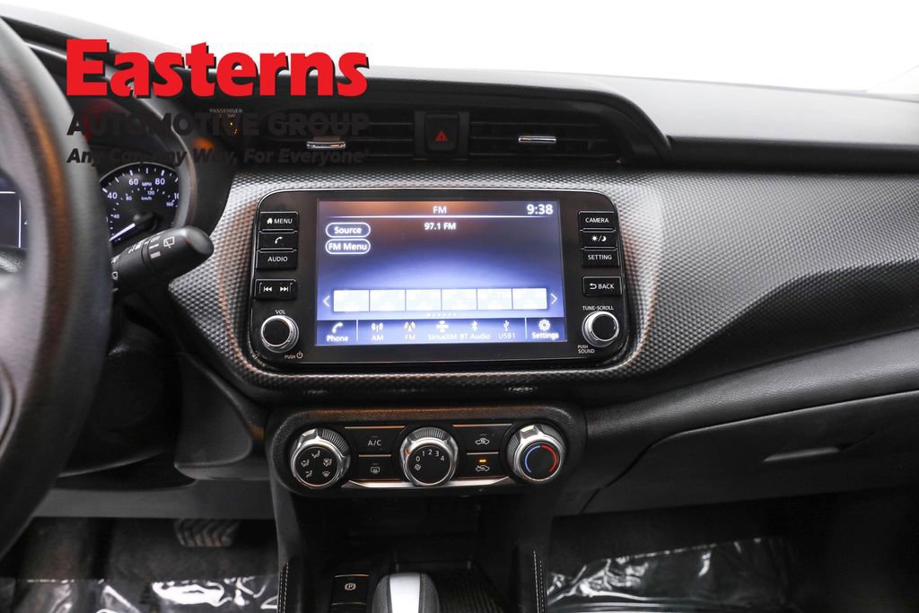 Used 2023 Nissan Kicks SV image 12