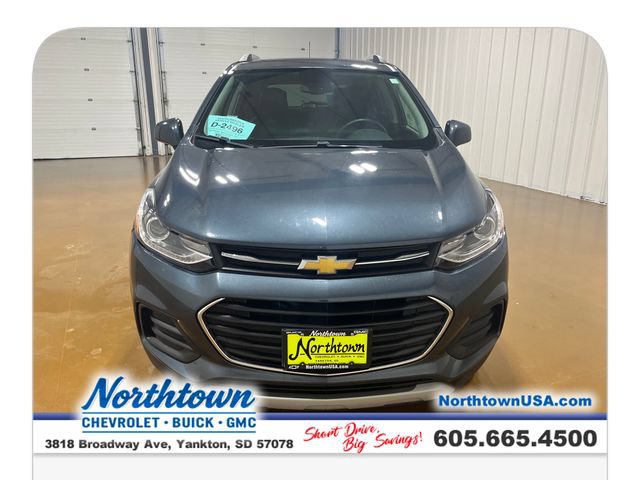 Used 2022 Chevrolet Trax LT w/ LT Convenience Package AWD/4WD image 8