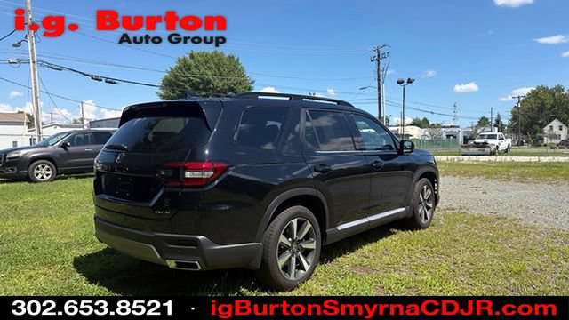 Used 2025 Honda Pilot Elite image 5