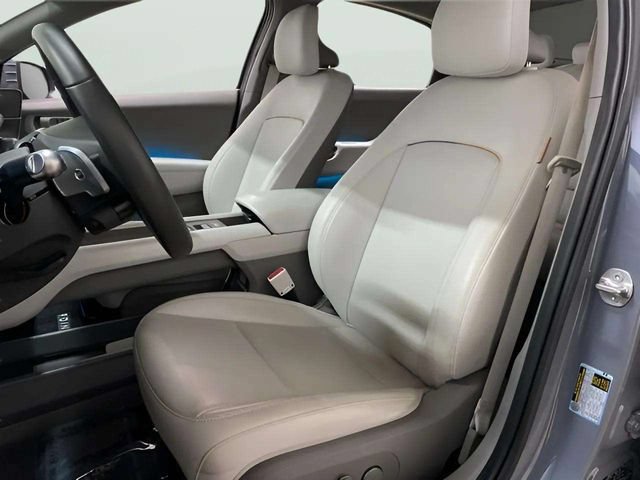 Used 2025 Hyundai Ioniq 6 SEL RWD image 64