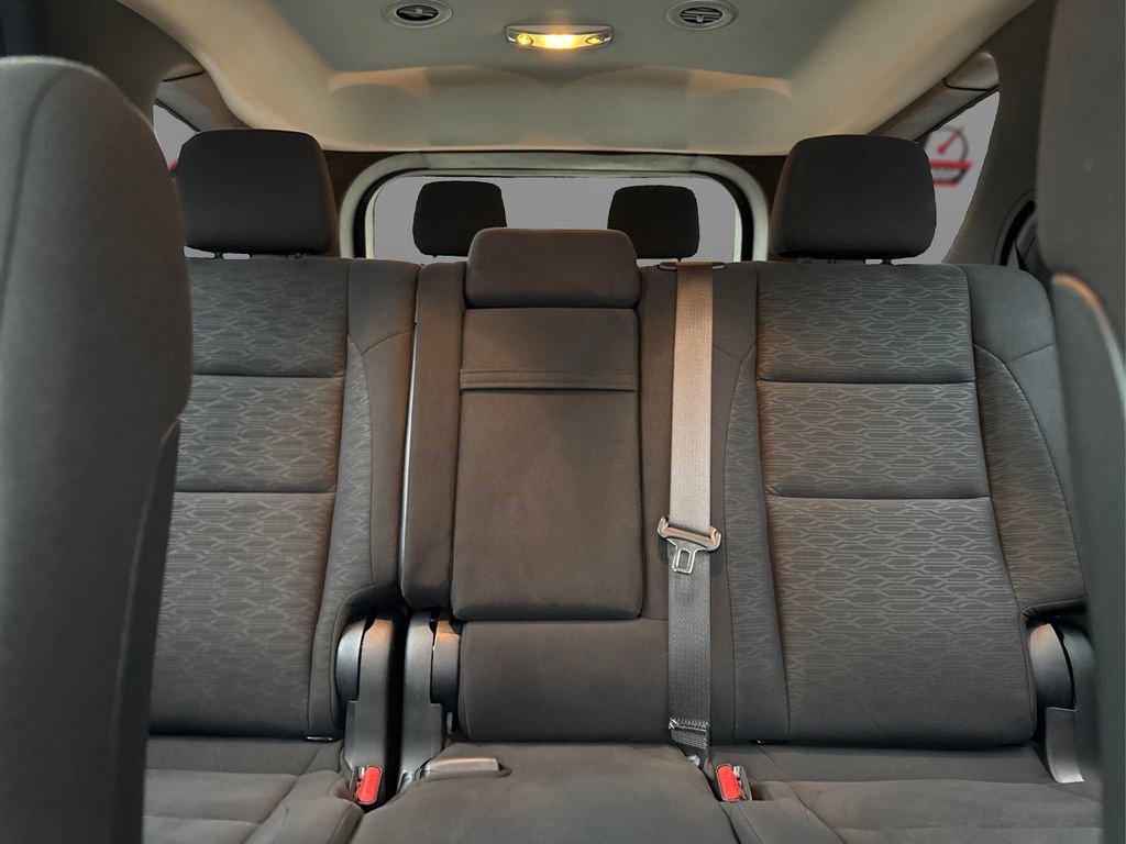 Used 2022 Dodge Durango SXT w/ Anodized Platinum Package image 18