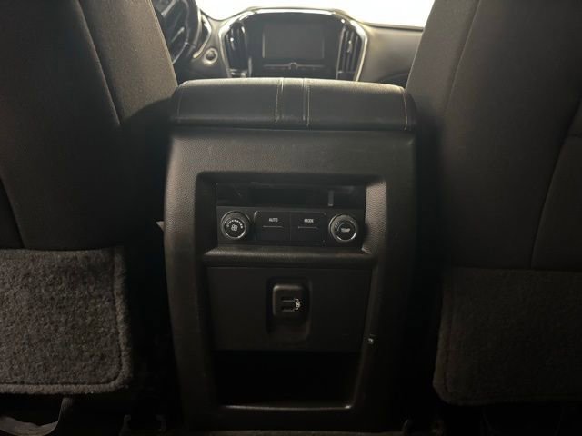 Used 2019 Chevrolet Traverse LT image 29