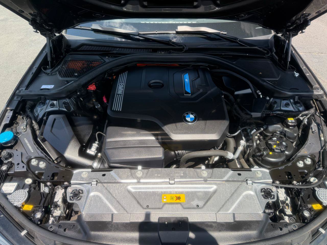 Used 2021 BMW 330e xDrive w/ Executive Package AWD/4WD image 21