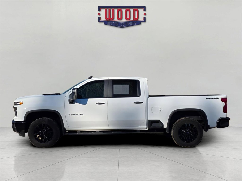 Used 2025 Chevrolet Silverado 2500 Custom w/ Custom Value Package image 5